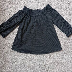 Pebble and Stone Women’s Off The Shoulder Tunic Black White S